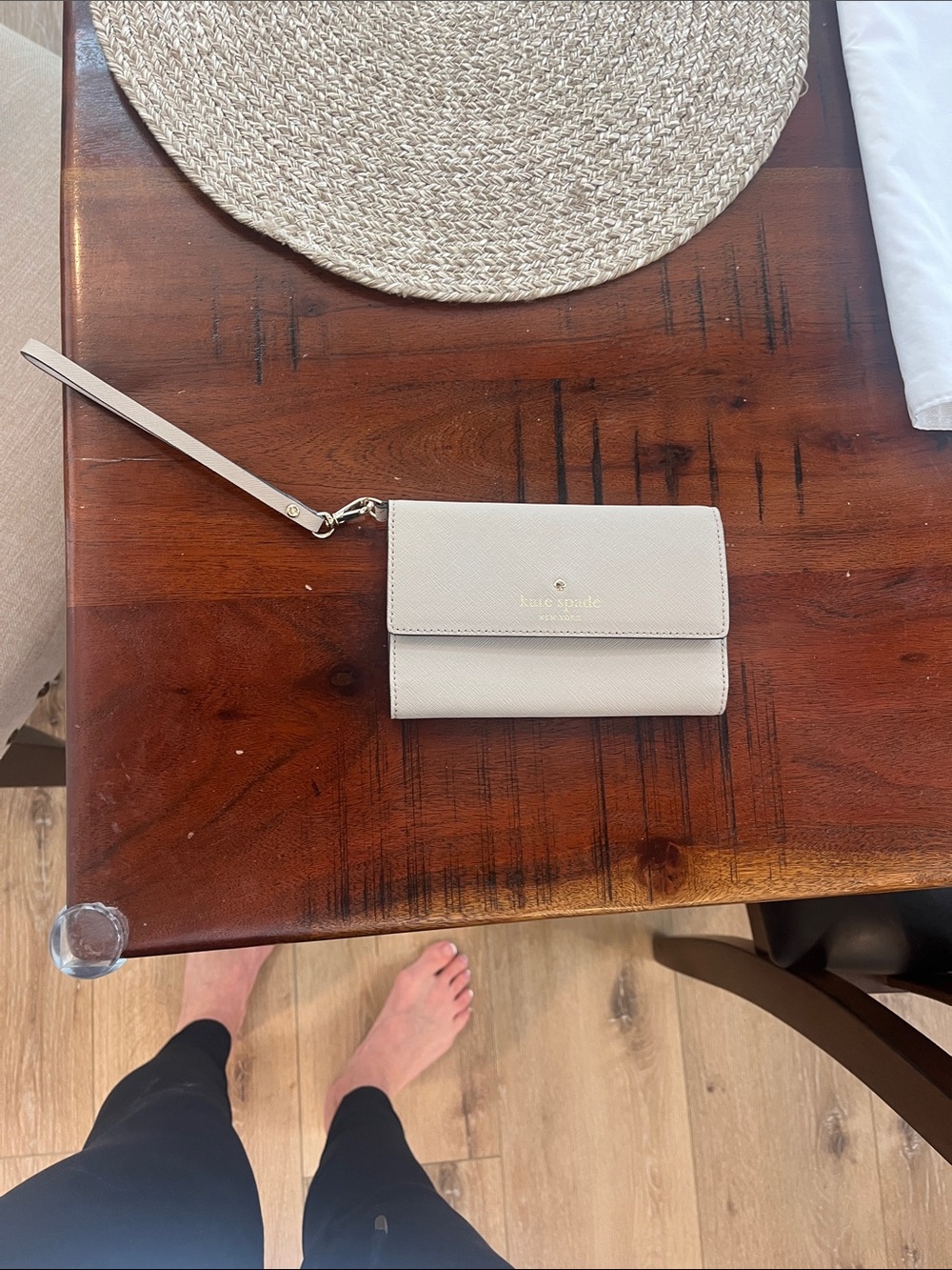 Kate Spade New York Gray Taupe Wristlet Wallet Organizer